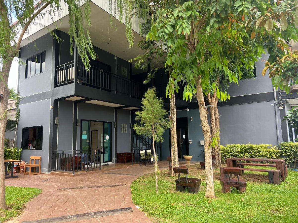 Kan Home Hotel 北碧府 外观 照片