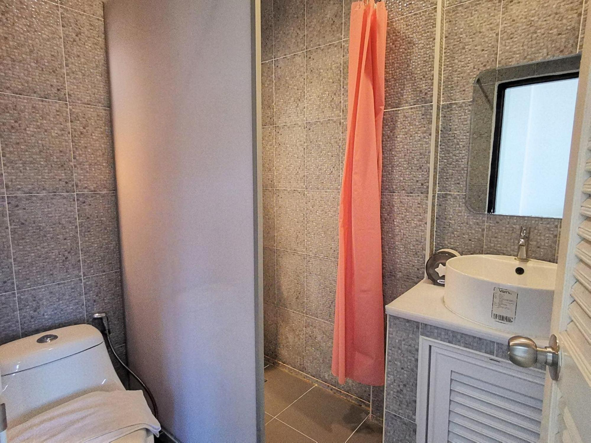 Kan Home Hotel 北碧府 外观 照片